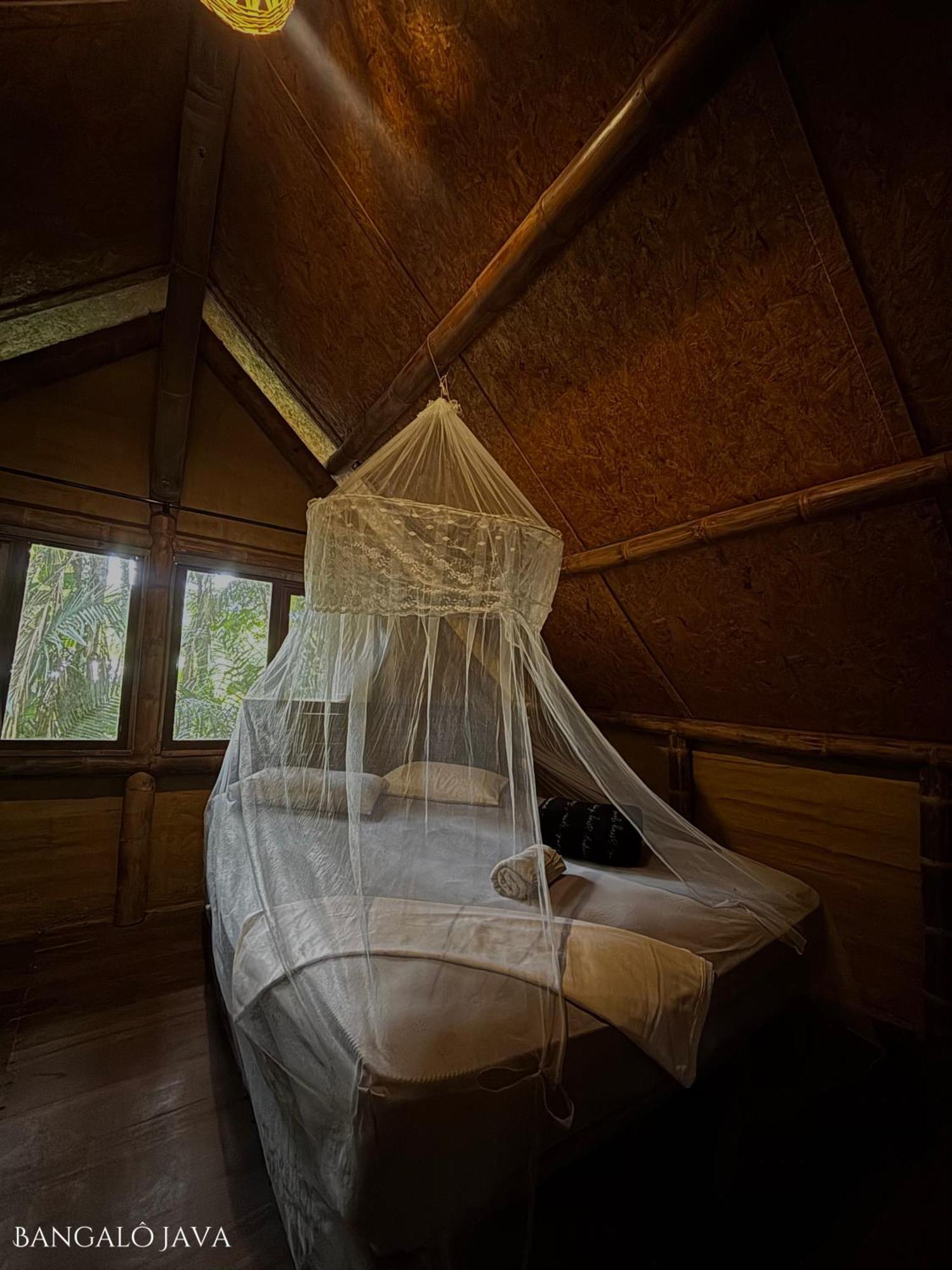 Bed and Breakfast Sitio Simple Life Убатуба Екстер'єр фото